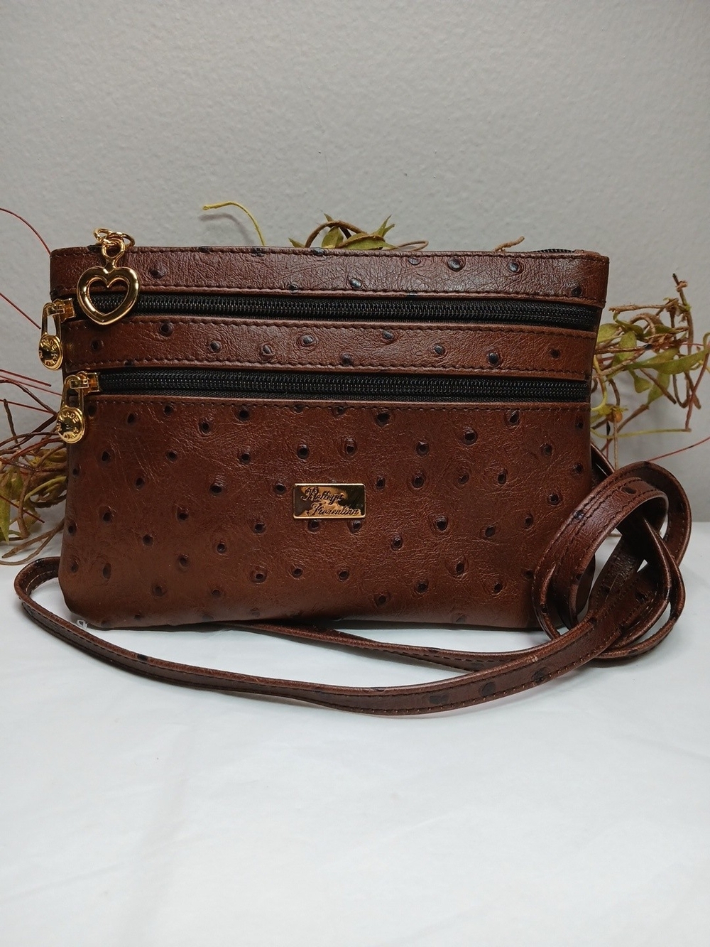 Bottega Fiorentina Petite Crossbody Handbag Clutch Brown Leather NWOT 6.5"×5"